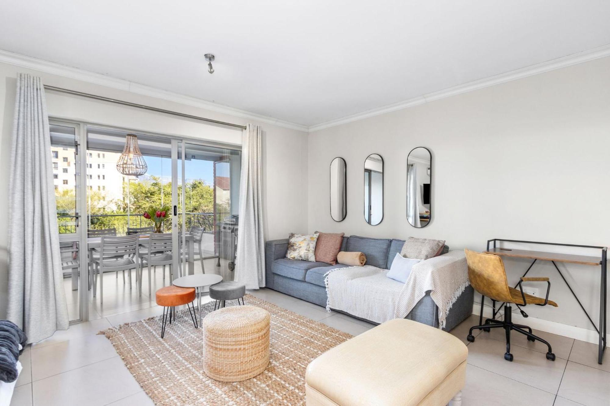 Mayfair 246 *